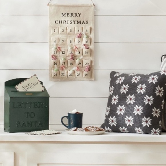 🔖 HEARTH & HAND with Magnolia Large Green Metal LETTERS TO SANTA Mailbox - Picture 4 of 7